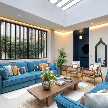 Elegant And Spacious Three-bedroom Apartamento