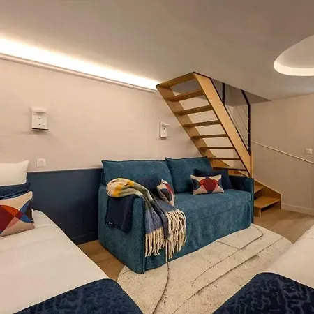Elegant And Spacious Three-bedroom Apartamento